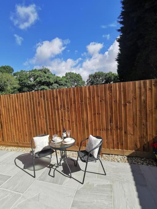 The Squirrels- Alresford, Essex Apartment Exterior foto
